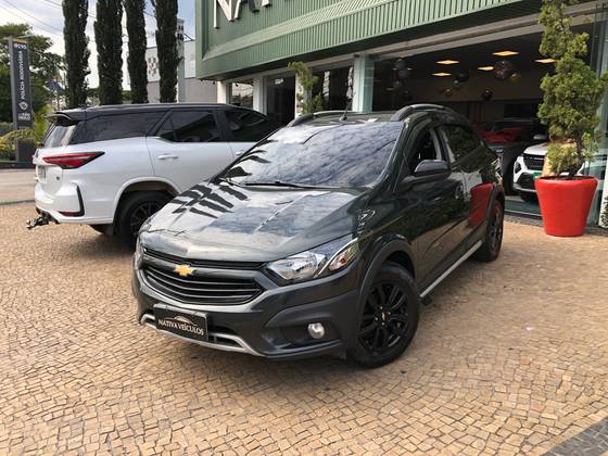 CHEVROLET ONIX 1.4 MPFI ACTIV 8V FLEX 4P AUTOMÁTICO CHEVROLET ONIX 1.4 MPFI ACTIV 8V FLEX 4P AUTOMÁTICO